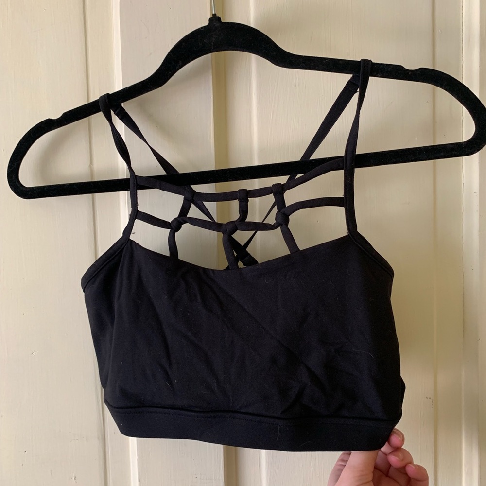 Sports bra